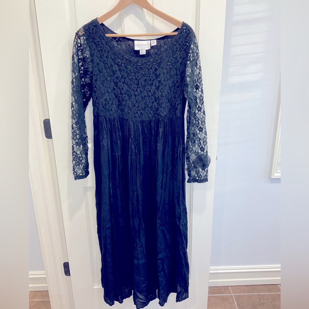 Vintage Passports of Pier One Imports Dress Size Small